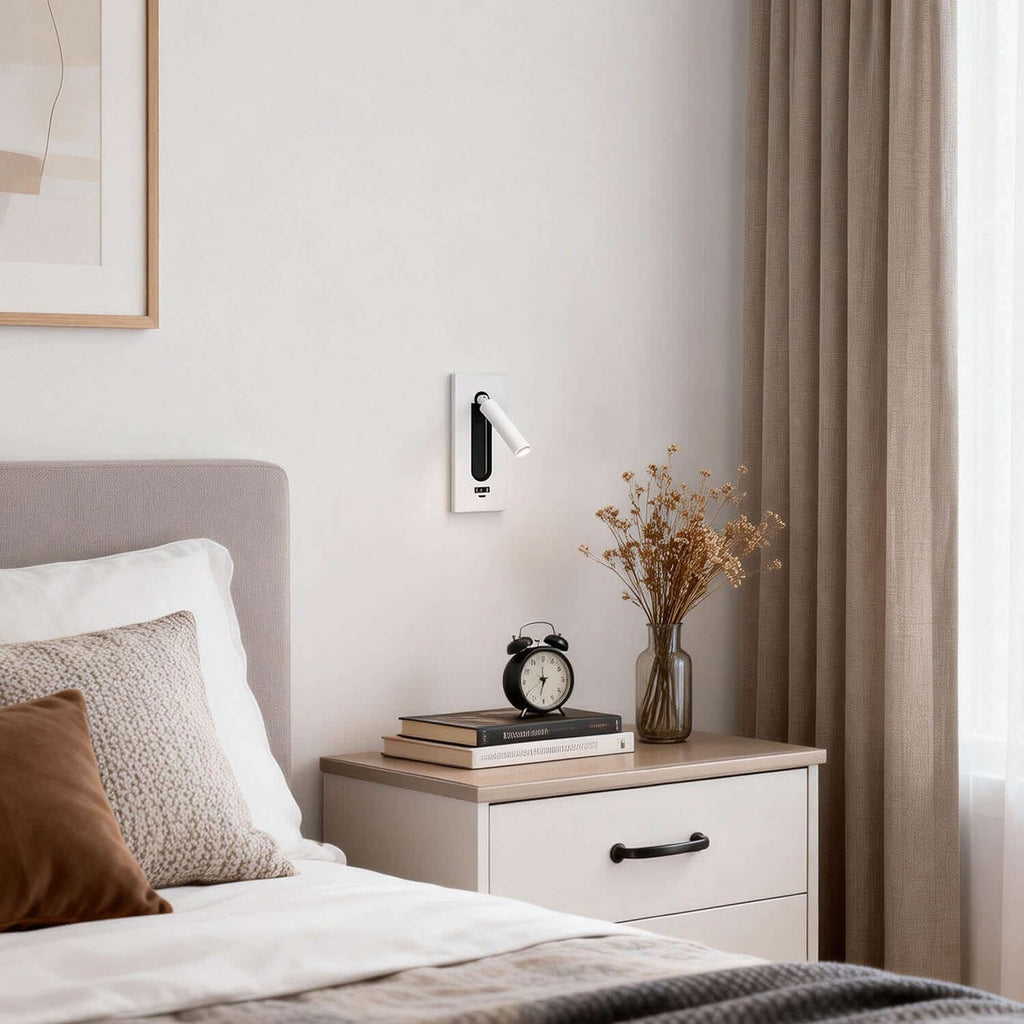 Vylor Wall Light