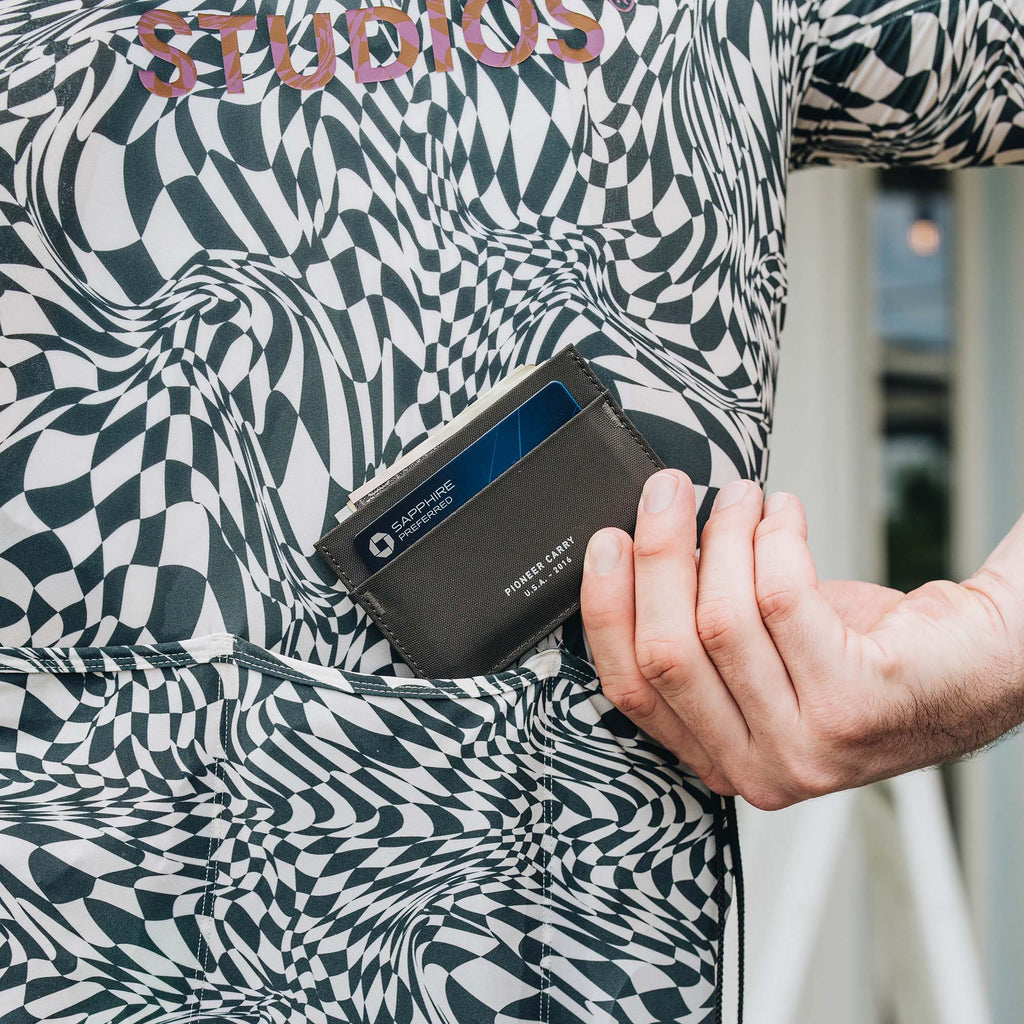Molecule Cardholder