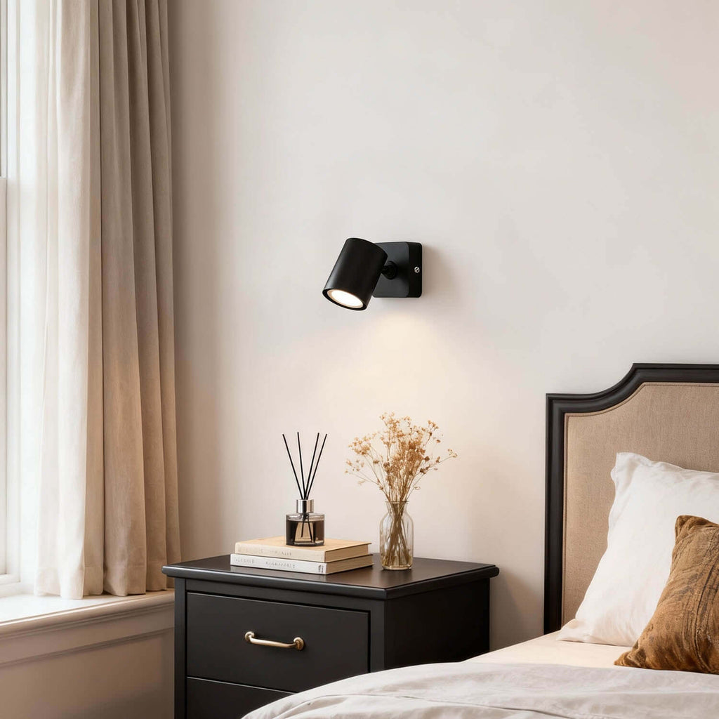 Wylka Wall Lamp