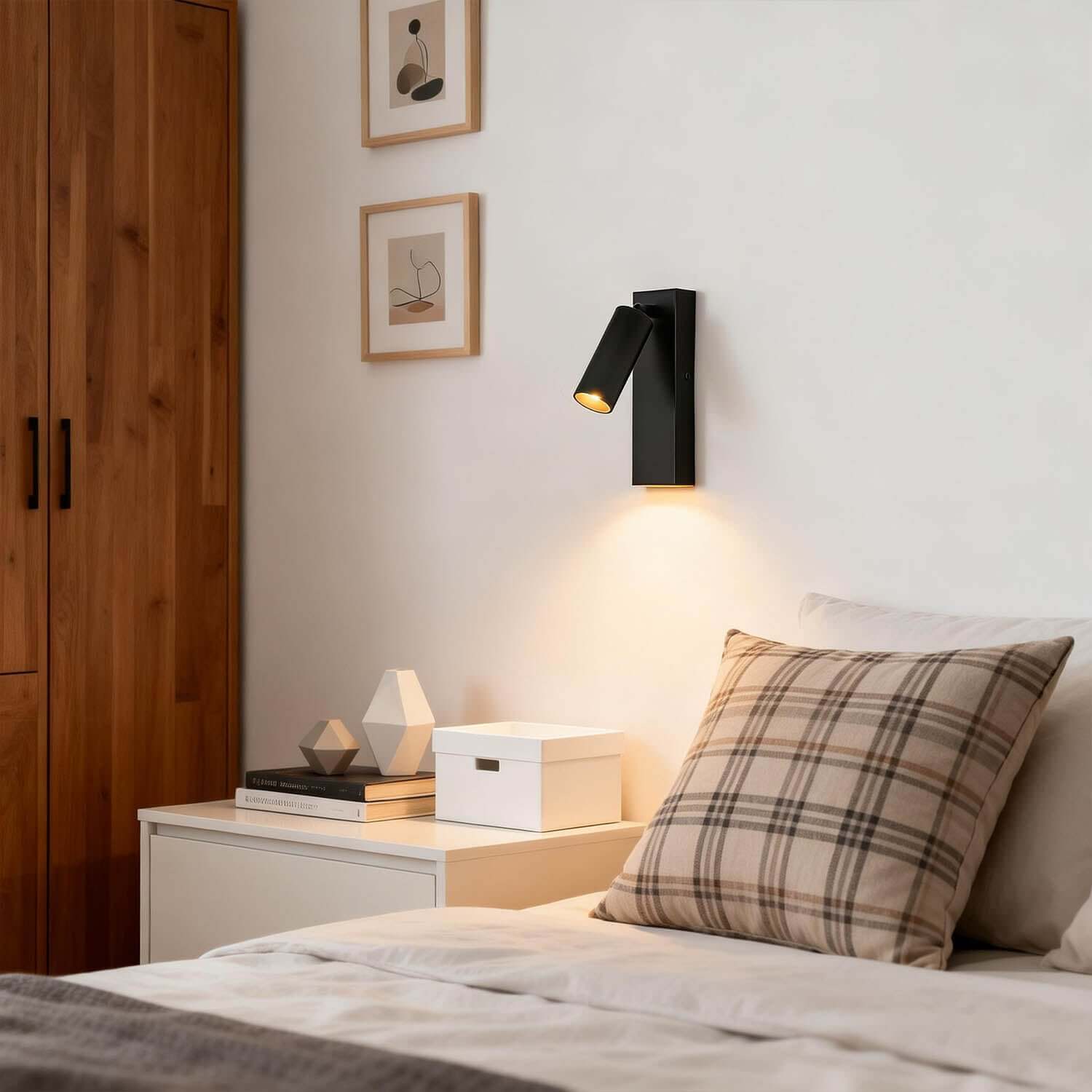 Xelto Wall Light