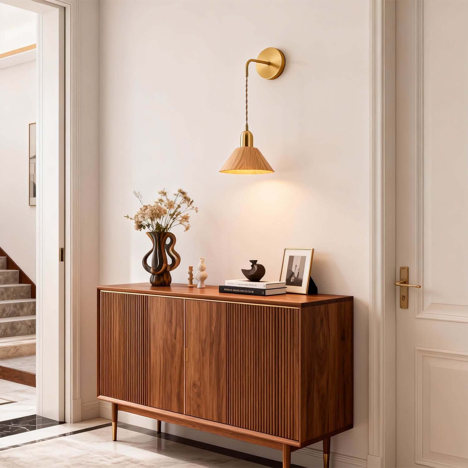 Zavro Wall Light