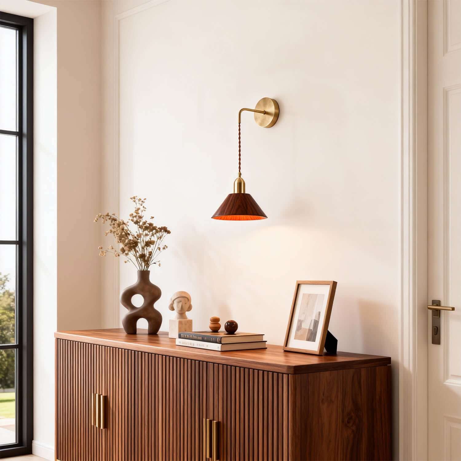 Zavro Wall Light