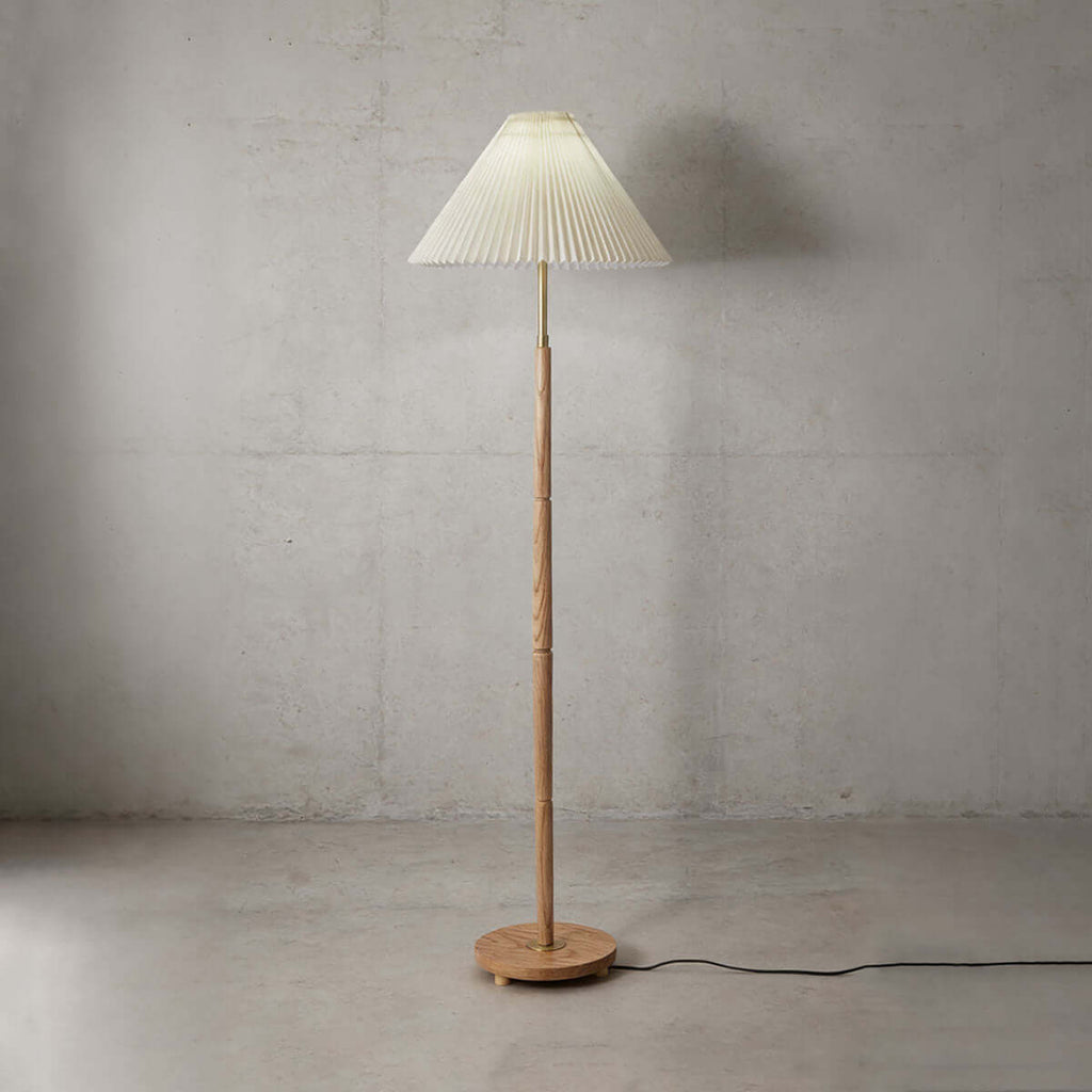 Zelivo Floor Lamp