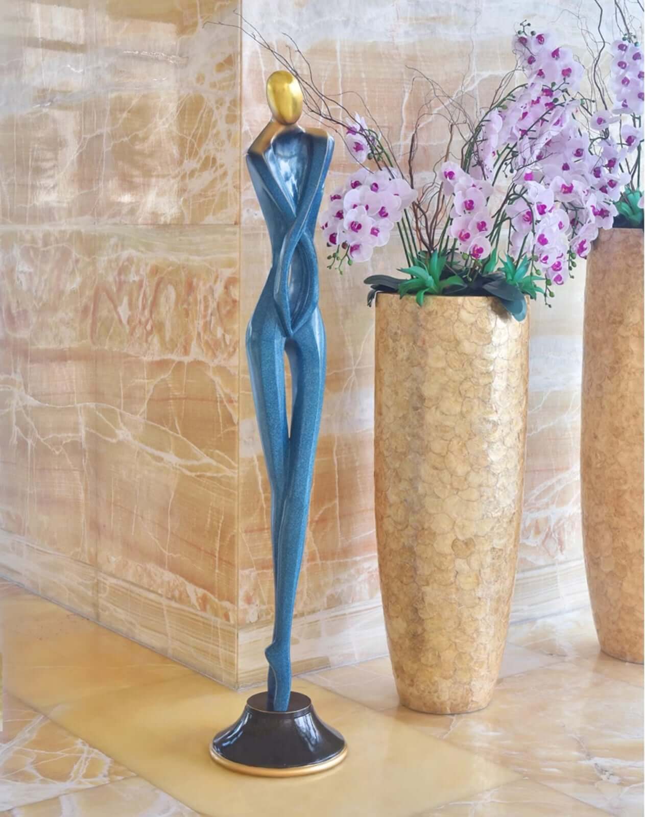 Zelyra Sculpture
