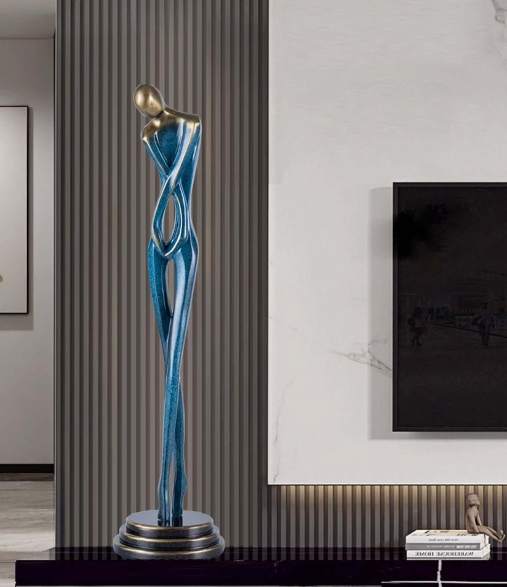 Zelyra Sculpture