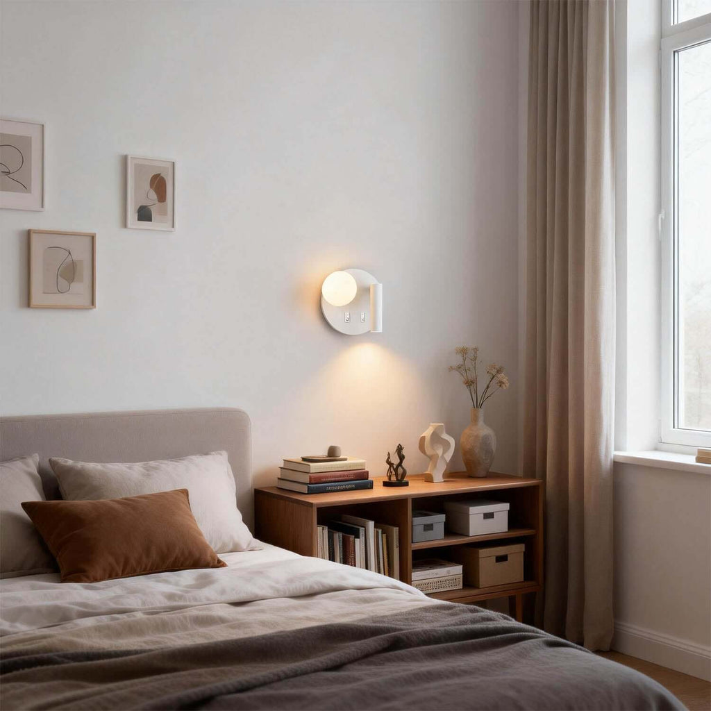 Zyvin Wall Light