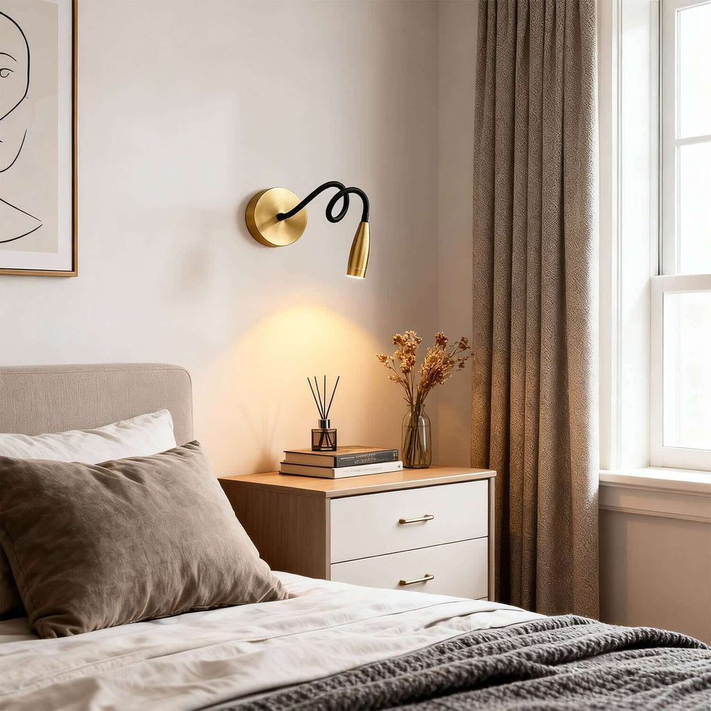 Zyvio Wall Light