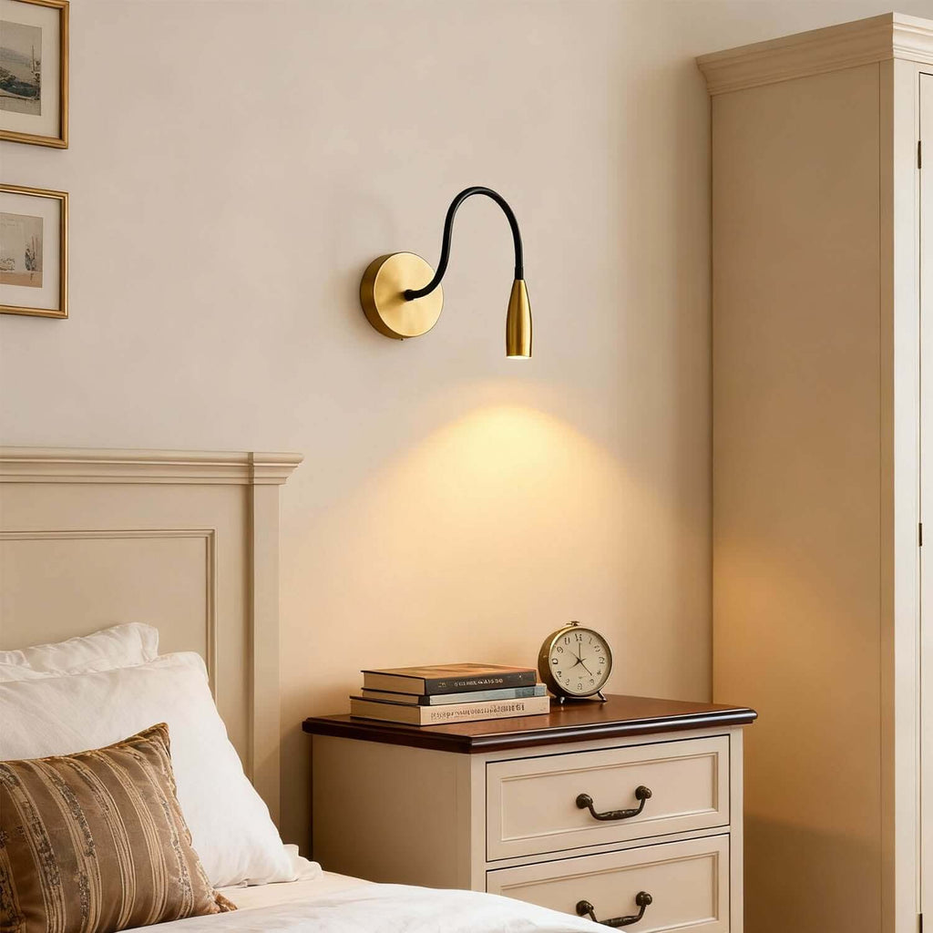 Zyvio Wall Light